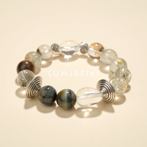 White Crystal Balance & Focus Bracelet