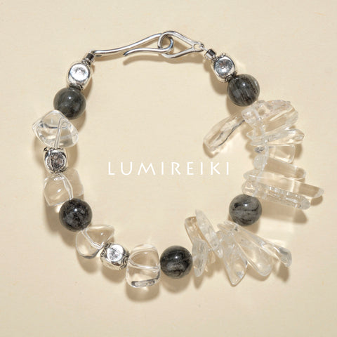 Lumi Reiki Black Tourmaline Spirit Bracelet - Close - up of Fine Design and Quality Craftsmanship