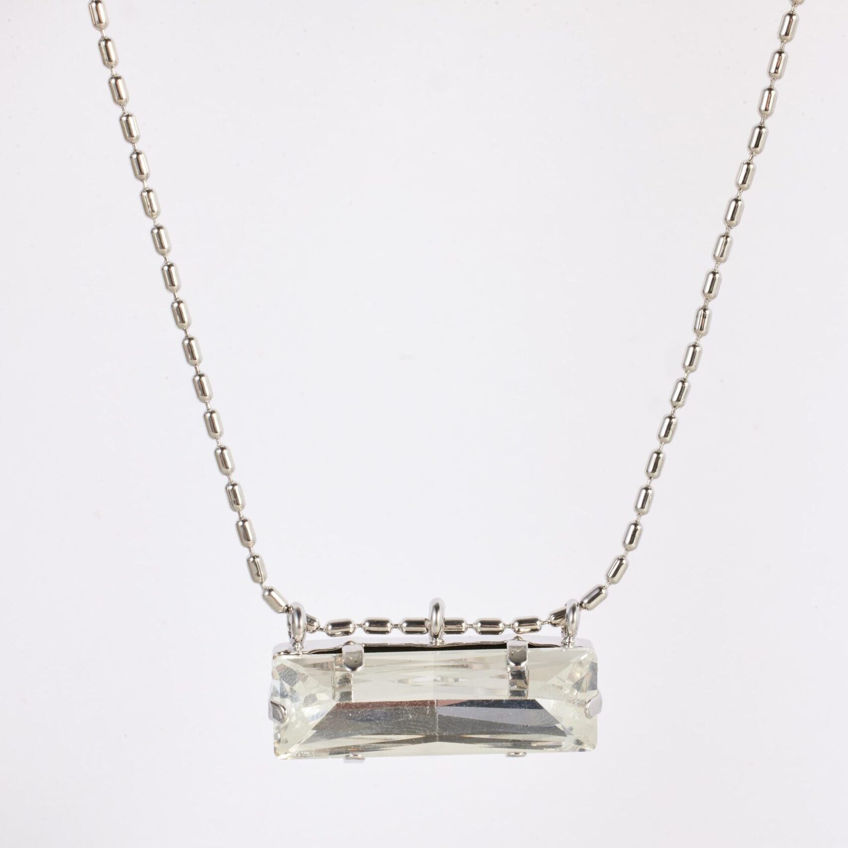 N241206030WH -白背主-min